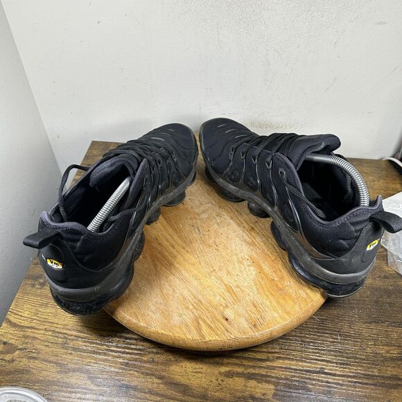 Nike Air Vapormax Plus Shoes Mens Size 12.5 Running Sneaker 924453-004 main image 9